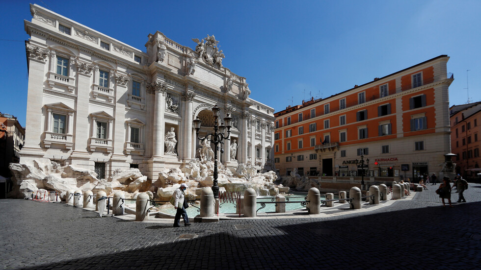 إيطاليا تسجل 56 وفاة جديدة بفيروس كورونا