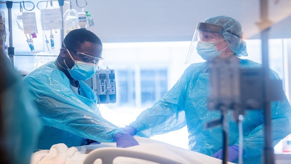 الولايات المتحدة.. وفاة 734 شخصا وإصابة أكثر من 20 ألف بكورونا خلال يوم