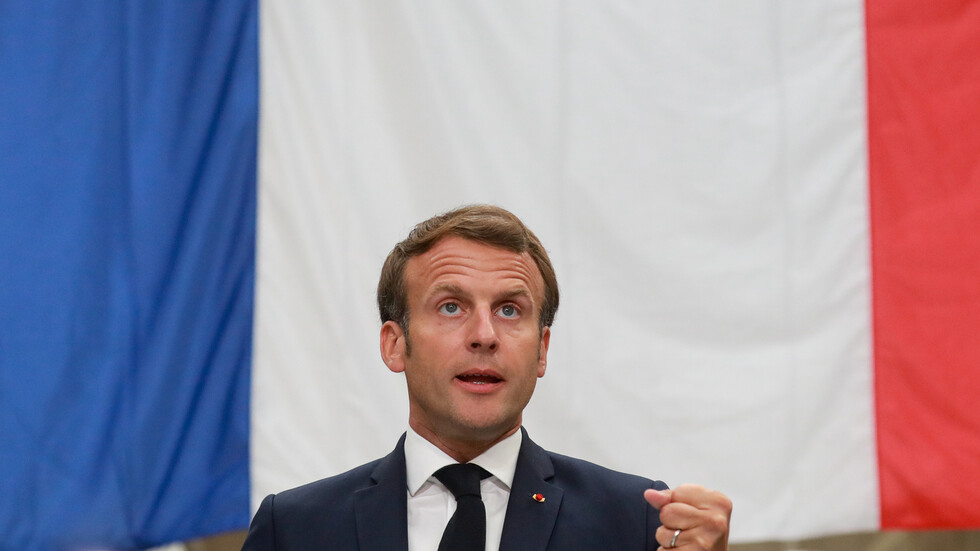 ماكرون يعلن تحقيق 