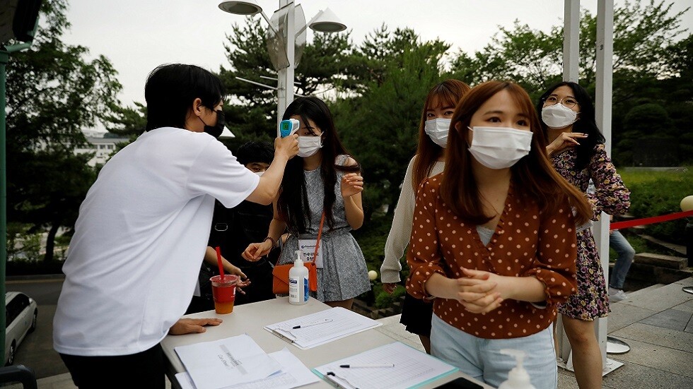 كوريا الجنوبية.. الإصابات الجديدة بكورونا فوق 30 لليوم الثاني