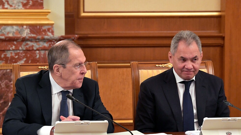 لافروف وشويغو لم يطيرا إلى تركيا