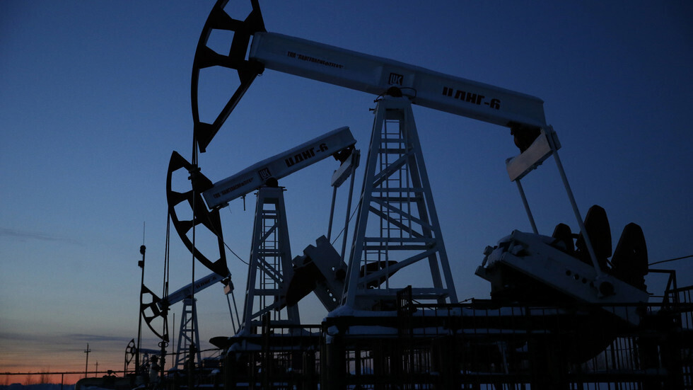 ارتفاع أسعار النفط و"برنت" يلامس مستوى 40 دولارا للبرميل