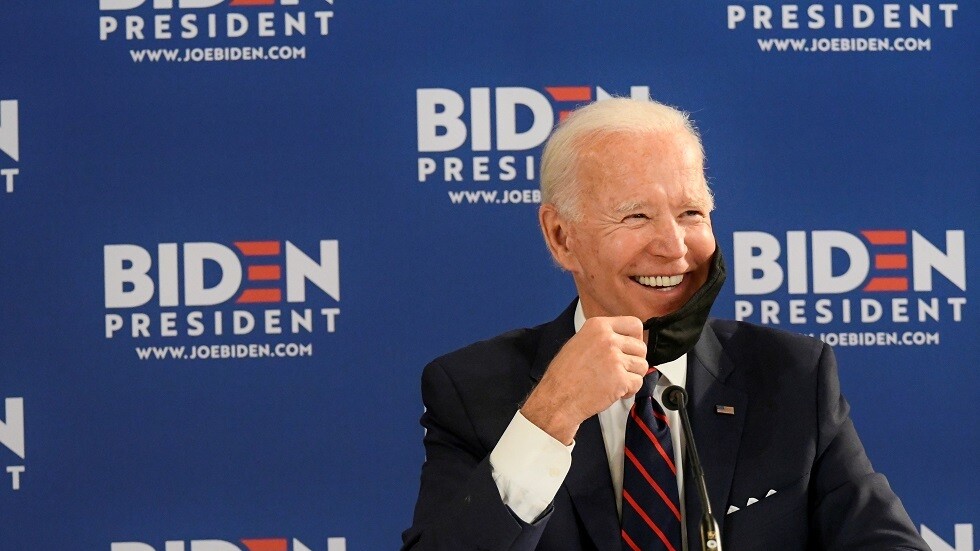 بايدن يتهم ترامب بالفشل في التعامل مع جائحة كورونا