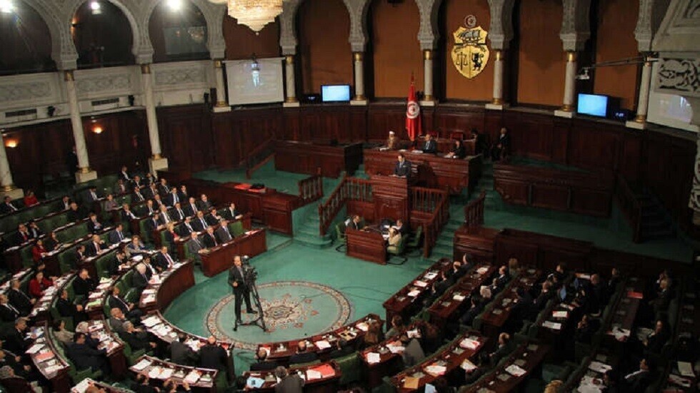 تونس.. البرلمان يصادق على قانون الاقتصاد الاجتماعي والتضامني