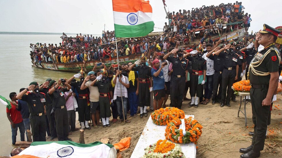 الصين تفرج عن 10 عسكريين هنود أسرتهم خلال الاشتباك الحدودي