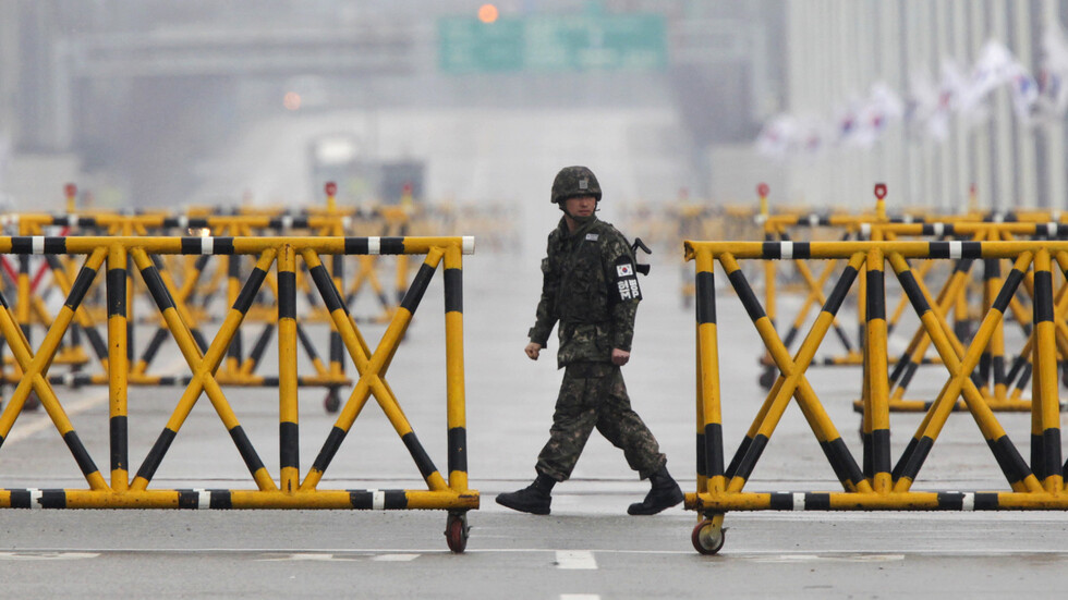 كوريا الشمالية تعتزم إطلاق حملة منشورات مناهضة لجارتها الجنوبية