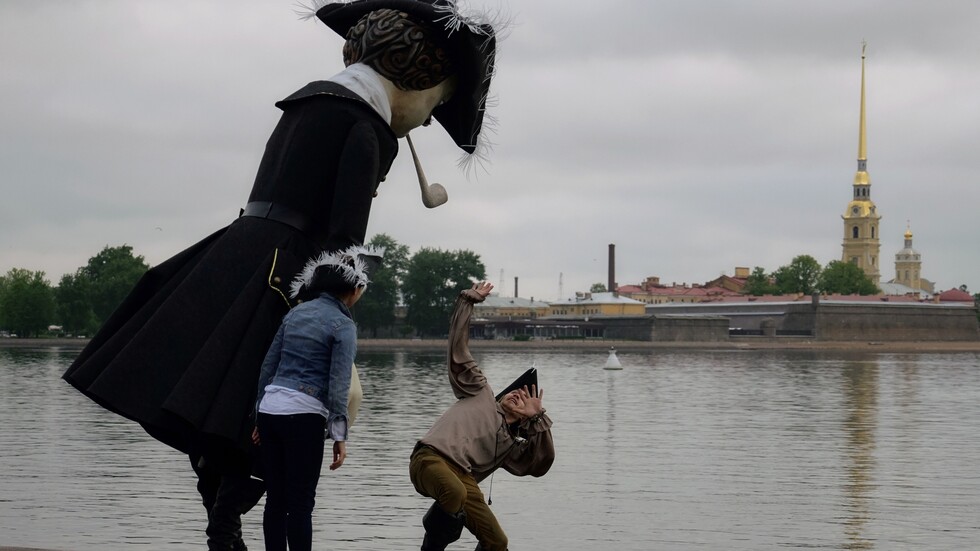 افتتاح مهرجان