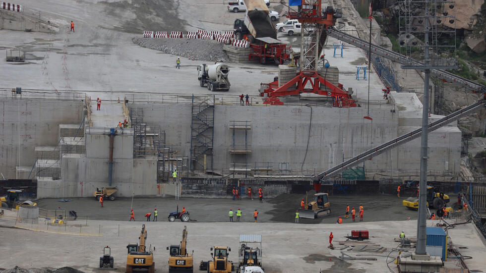 الاتحاد الإفريقي يعقد اجتماعا طارئا بسبب أزمة 