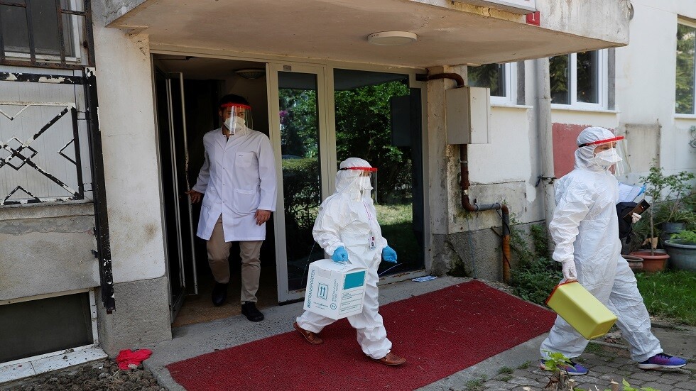 السلطات التركية تعزل مبنى سكنيا بسبب سوري