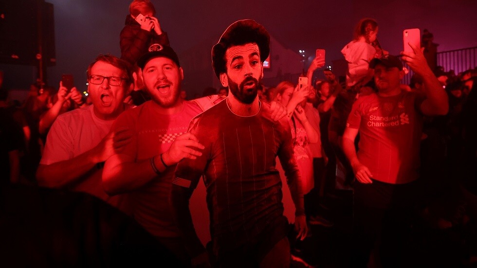 بسبب الاحتفالات.. ليفربول مهدد بعدم اللعب على "أنفيلد"