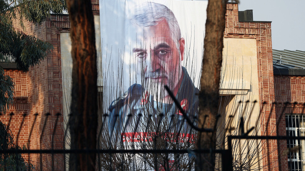 طهران: سنلاحق 36 شخصا على رأسهم ترامب تورطوا في اغتيال سليماني