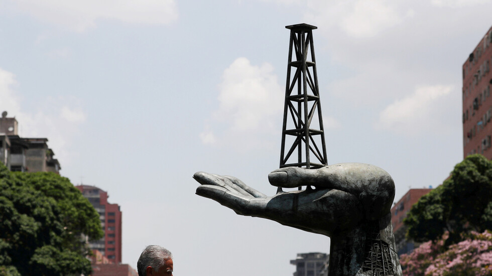 انفجرت الفقاعة الصخرية: إفلاس جماعي في صناعة النفط الأمريكية