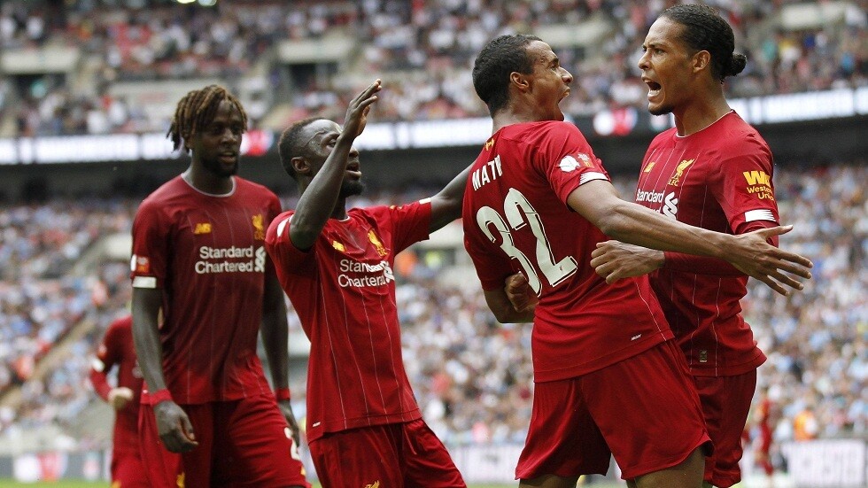 ليفربول يخسر مدافعه حتى نهاية الموسم بسبب الإصابة (صورة)