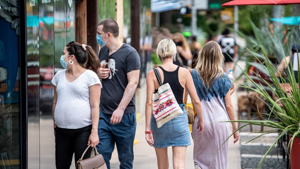 كورونا.. تضاعف الإصابات في 10 ولايات أمريكية على الأقل