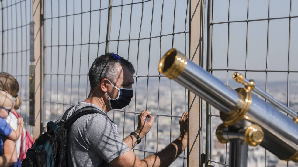 فرنسا.. تسجيل 30 وفاة جديدة بفيروس كورونا