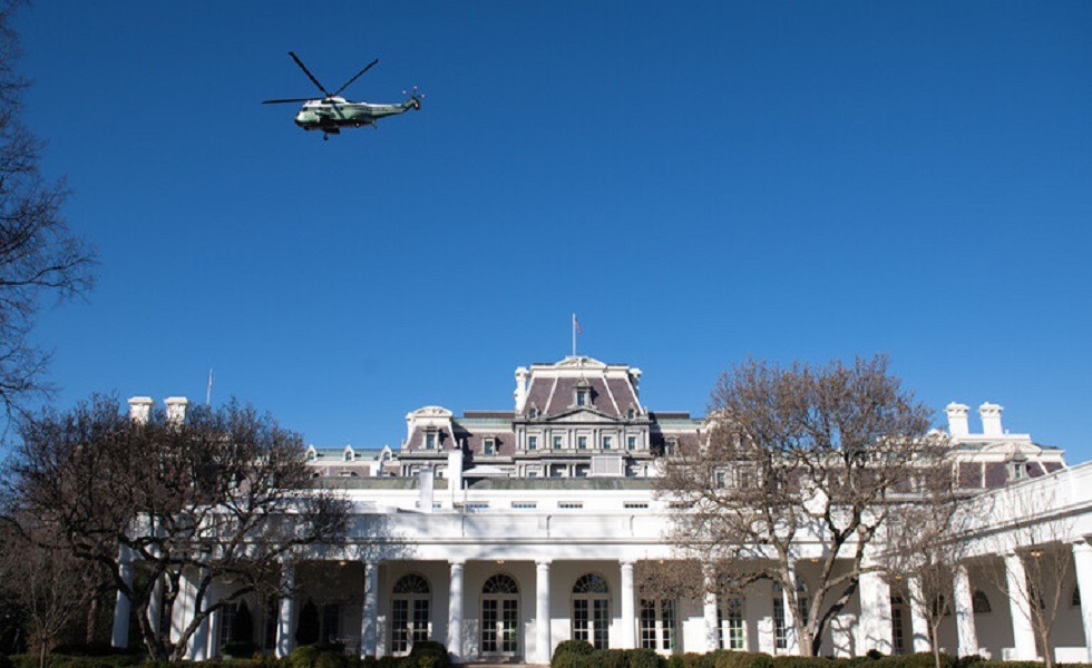 نيويورك تايمز: موظفو الخدمة السرية نقلوا ترامب إلى مخبأ تحت الأرض في البيت الأبيض!
