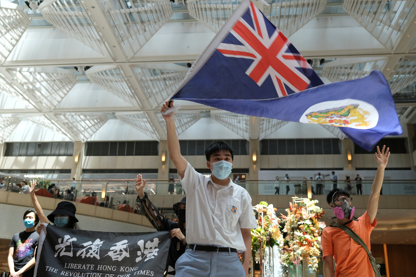هونغ كونغ تجرب العقوبات – واشنطن تغادر المستعمرة البريطانية السابقة