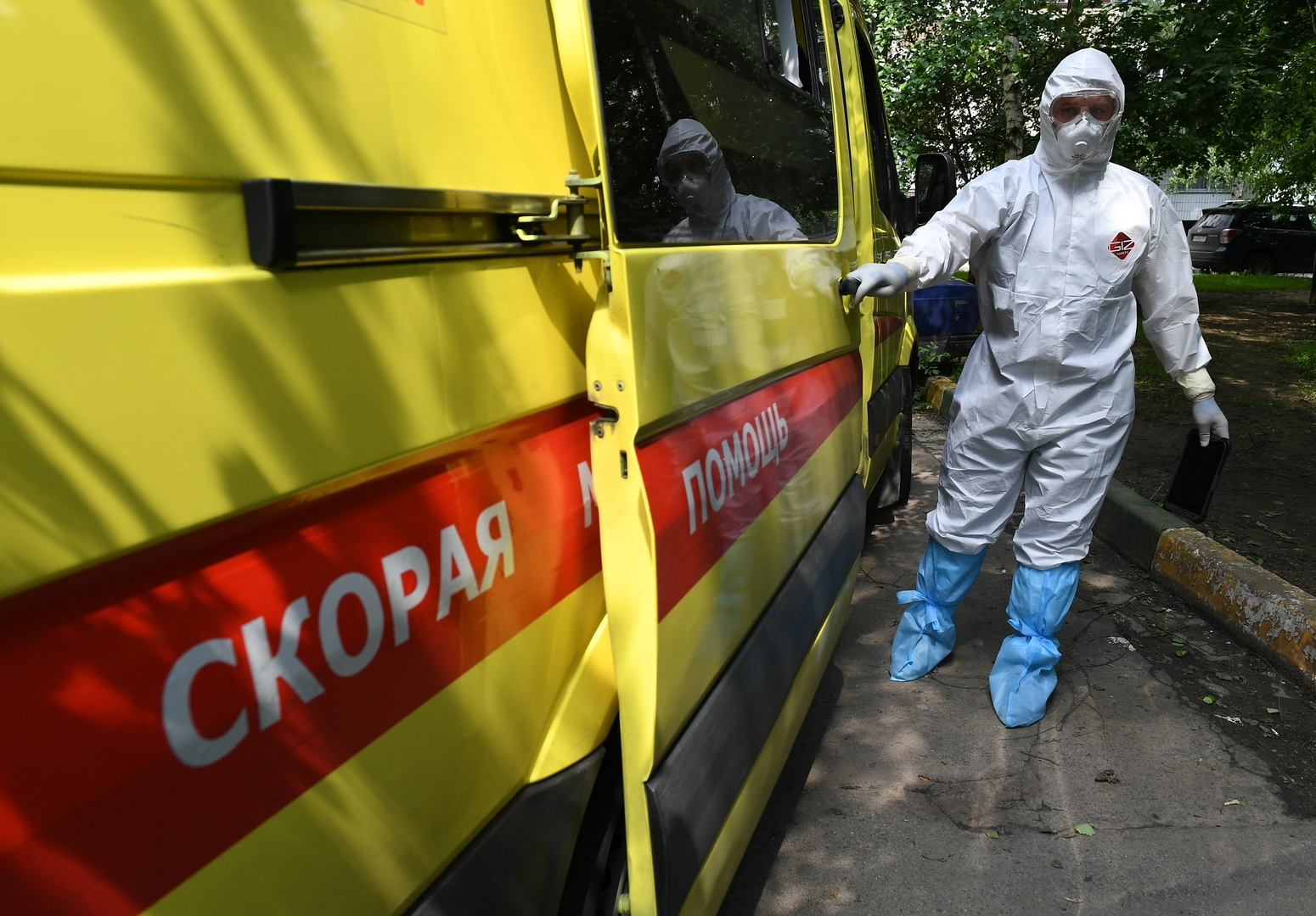 روسيا تسجل أدنى حصيلة إصابات يومية بكورونا منذ أواخر أبريل
