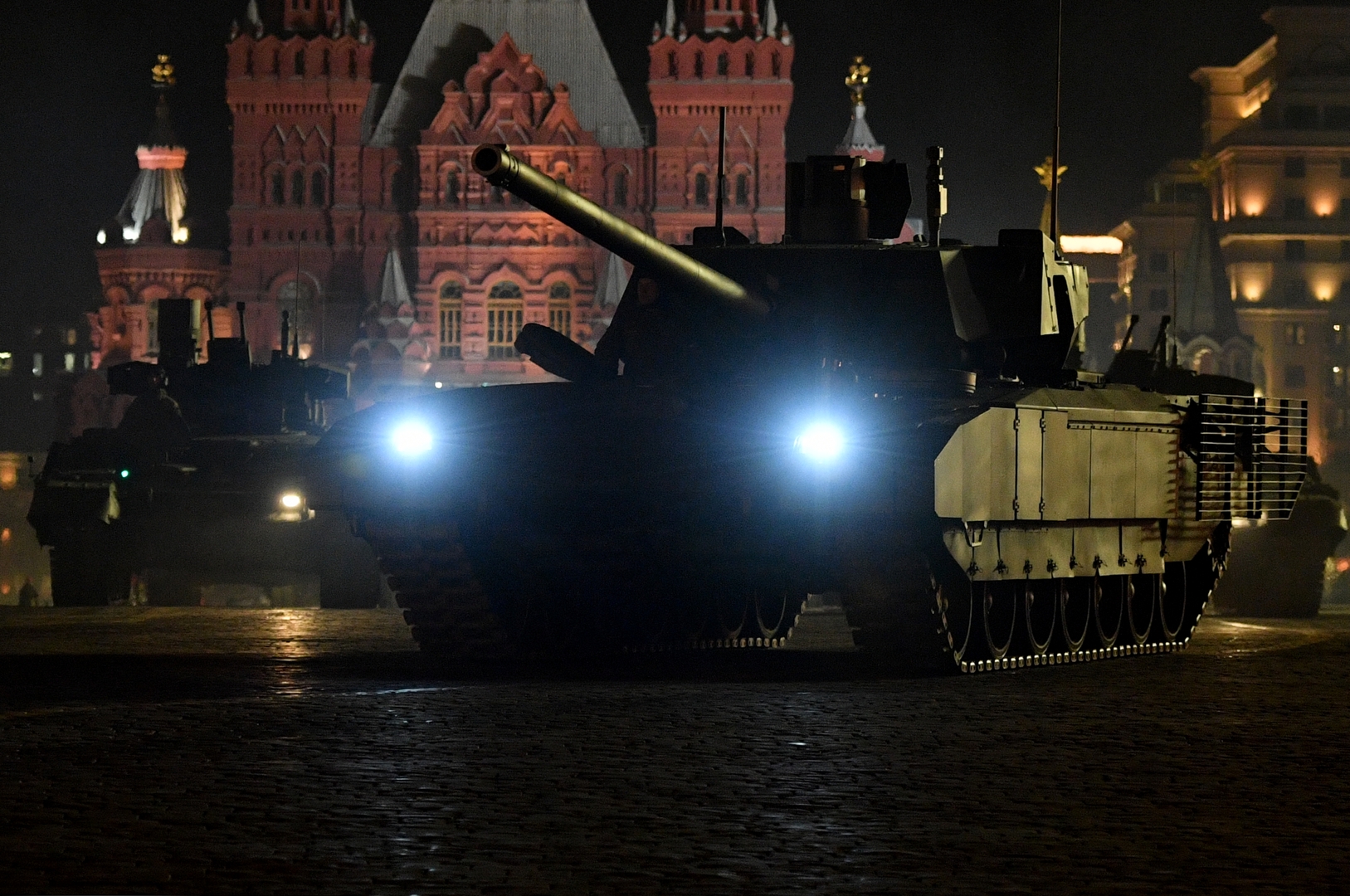 صحيفة روسية: مصر أبدت رغبتها في الحصول على دبابات 