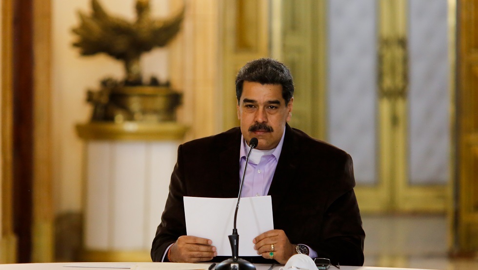 مادورو يعلن استعداده لإجراء استفتاء حول تنحيه عن الرئاسة
