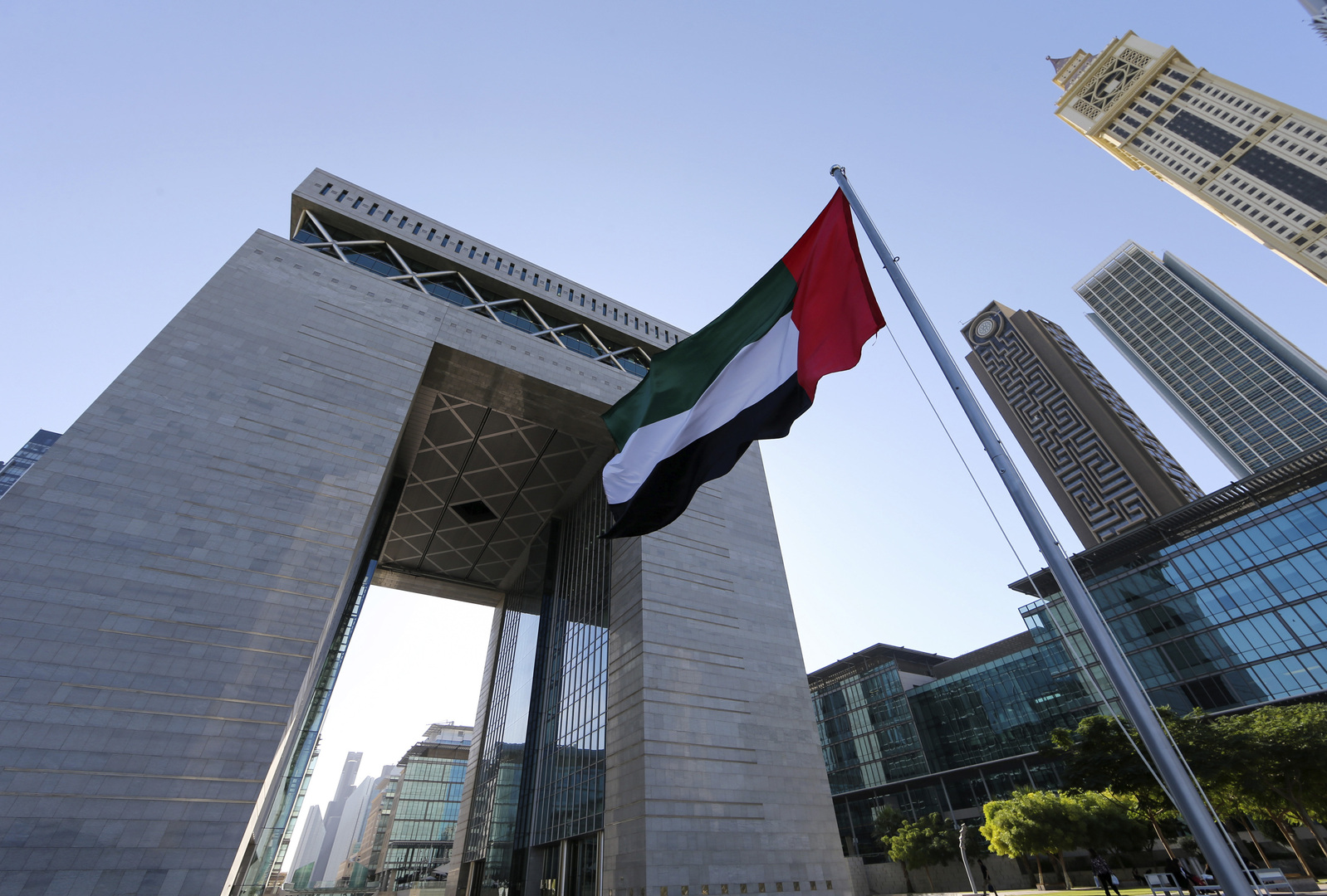 الإمارات تعلن عن مجموعة مشاريع مشتركة مع إسرائيل لمكافحة فيروس كورونا