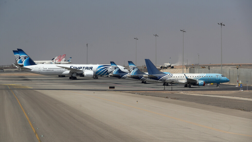 مطار القاهرة يستقبل 38 رحلة جوية بعد توقف دام 3 أشهر