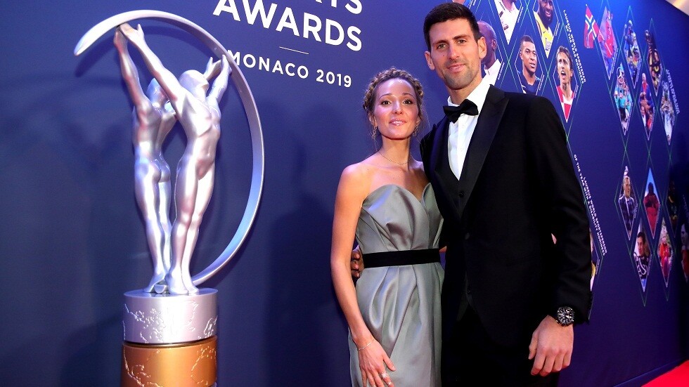 دجوكوفيتش وزوجته يشفيان من فيروس كورونا