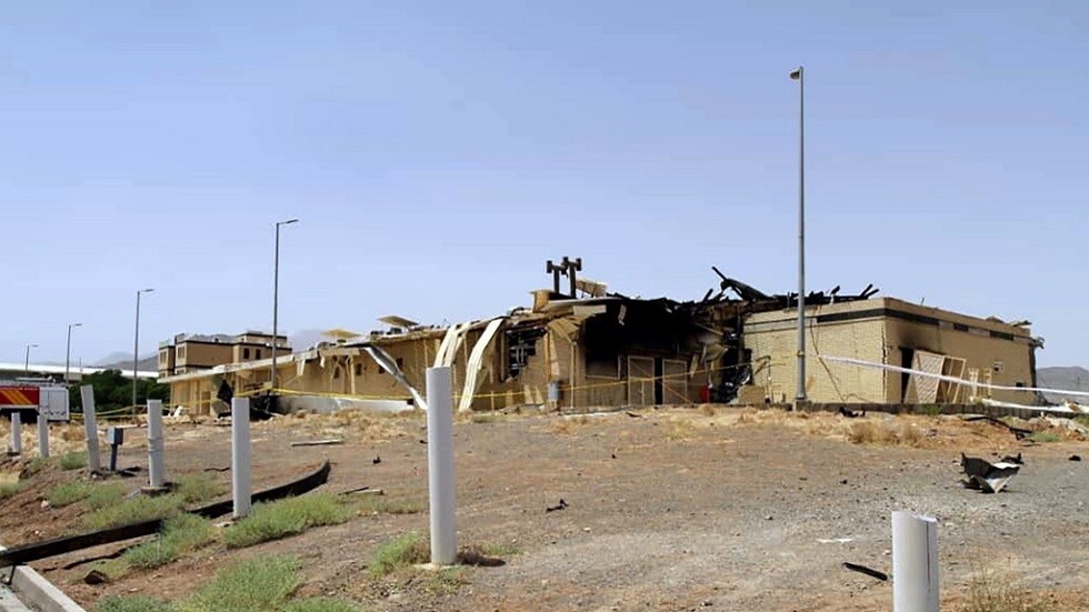 إيران.. محافظ نطنز يكشف سبب الحادث الذي تعرضت له منشأة نووية