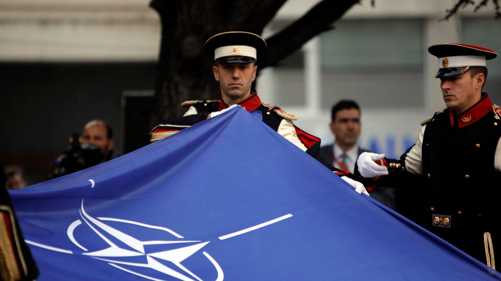 خبير فرنسي: آن لفرنسا الانسحاب من الناتو