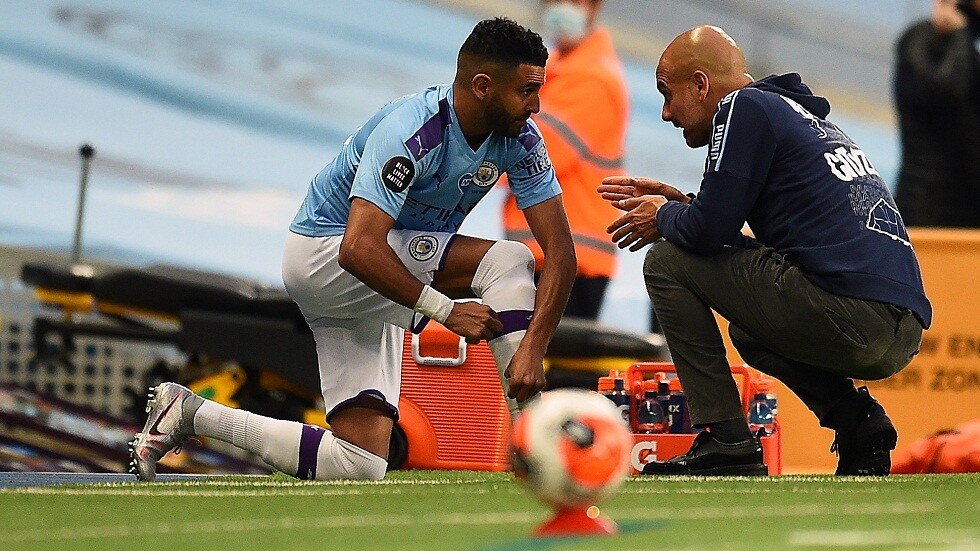 مانشستر سيتي ينشر صورة لمحرز ويعلق عليها: "فخر العرب الحقيقي"