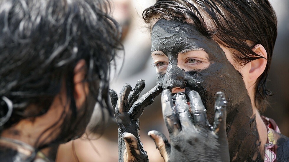 الأردن: فتح المطارات نهاية الشهر للسياحة العلاجية كمرحلة أولى