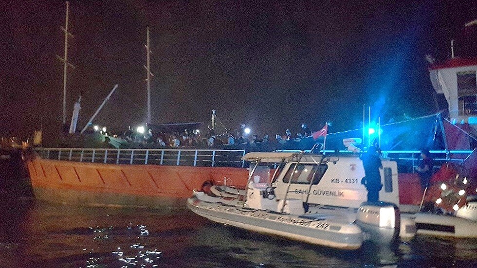 تركيا.. ضبط 276 شخصا في عملية تهريب للمهاجرين