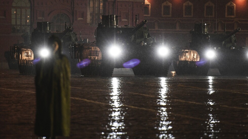 روسيا تعلن نيتها تصدير دبابات "أرماتا" ومصر والصين بين المستوردين المرجحين