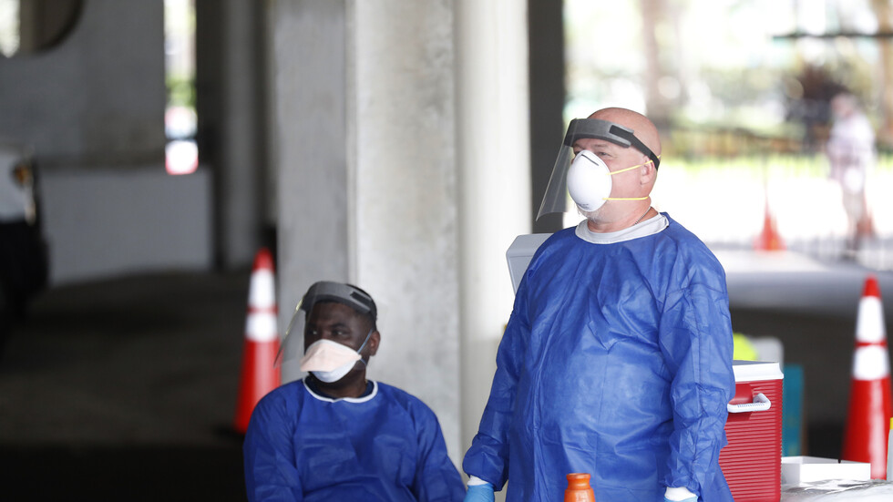 رويترز: الولايات المتحدة تسجل أعلى حصيلة يومية لإصابات كورونا