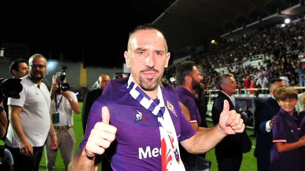 ريبيري يكشف عن حبه الجديد: "فيولا إلى الأبد"