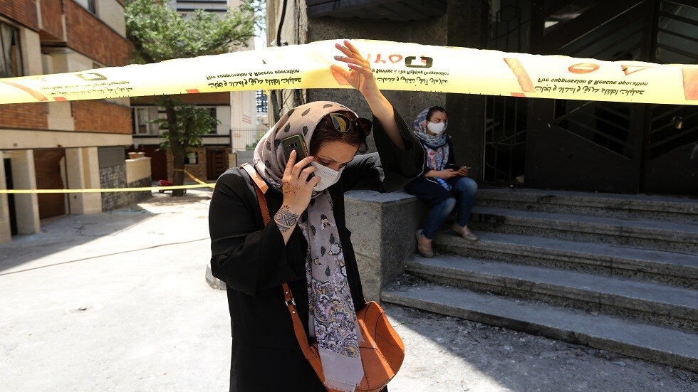 إيران .. معدلات ضحايا كورونا اليومية تواصل ارتفاعها