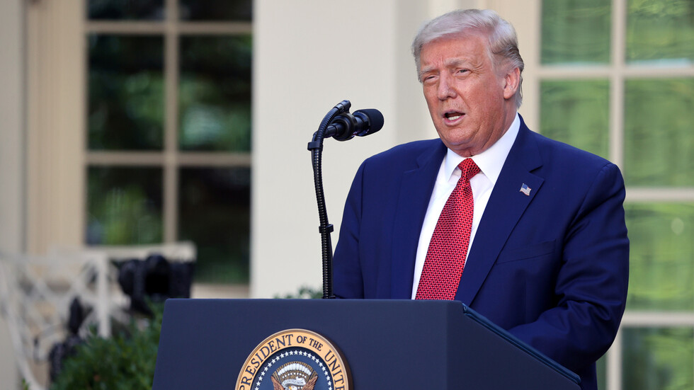 ترامب يوقع أمرا تنفيذيا لـ