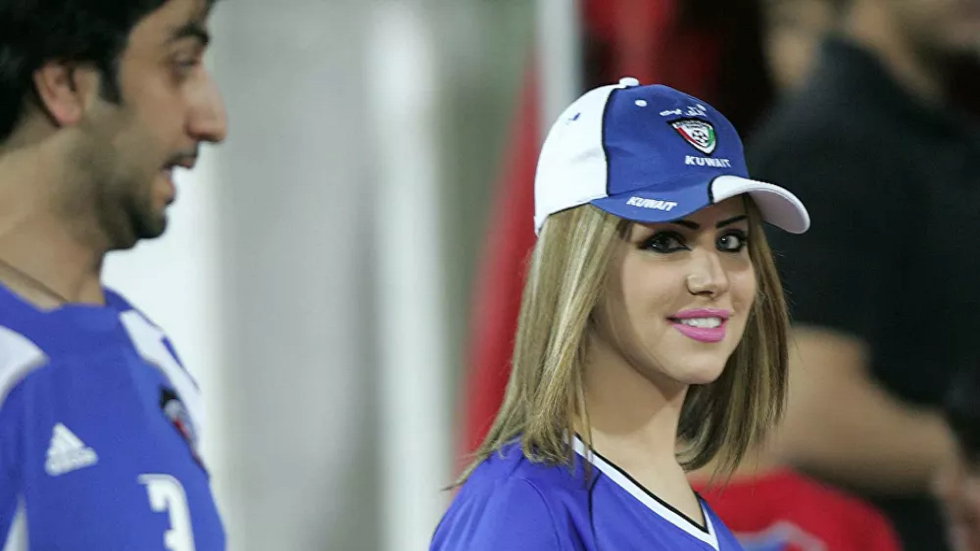 حليمة بولند تسخر من  اتهامها بتجارة السلاح والأعضاء البشرية!