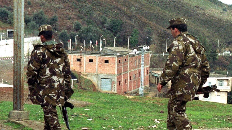 الجزائر.. ارتفاع عدد القتلى في العملية الأمنية شمال البلاد إلى 3