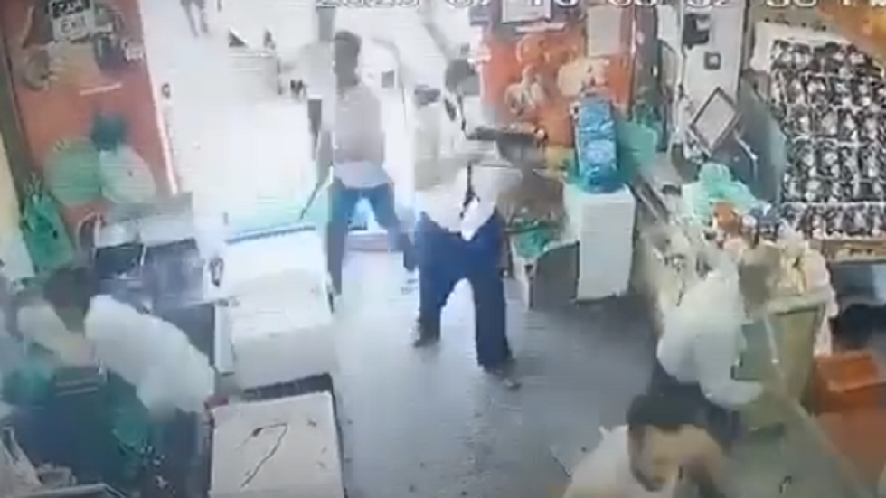 الأردن.. إطلاق نار في محل للخضار في خلدا بعمان - فيديو