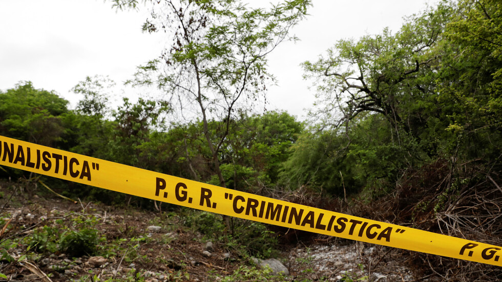 اكتشاف مقبرة جماعية غرب المكسيك