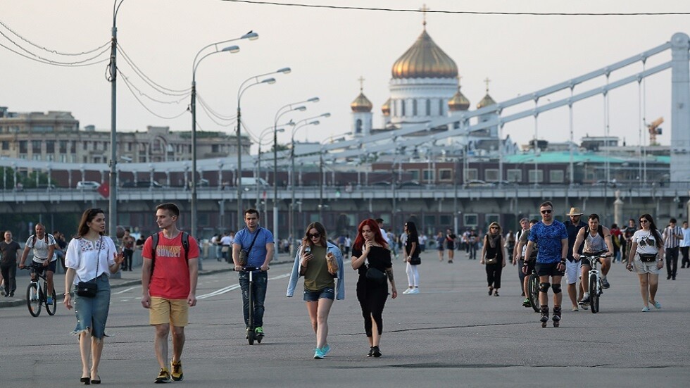 كورونا في روسيا.. انخفاض الإصابات الجديدة إلى 6,1 ألف والوفيات إلى أقل من 100