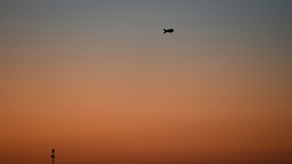 تركيا ترصد الحدود مع سوريا بمناطيد خاصة