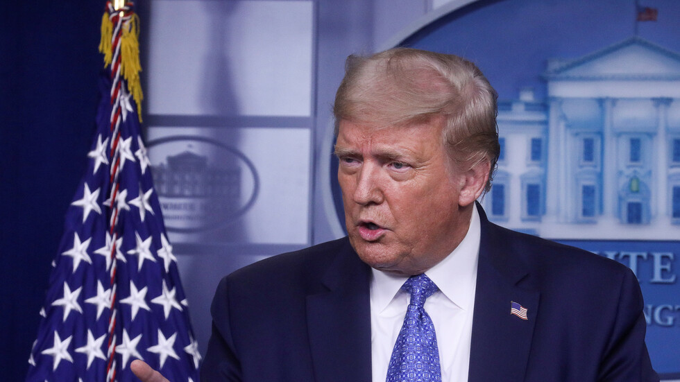 ترامب: بايدن لا يتمتع بذكاء حاد