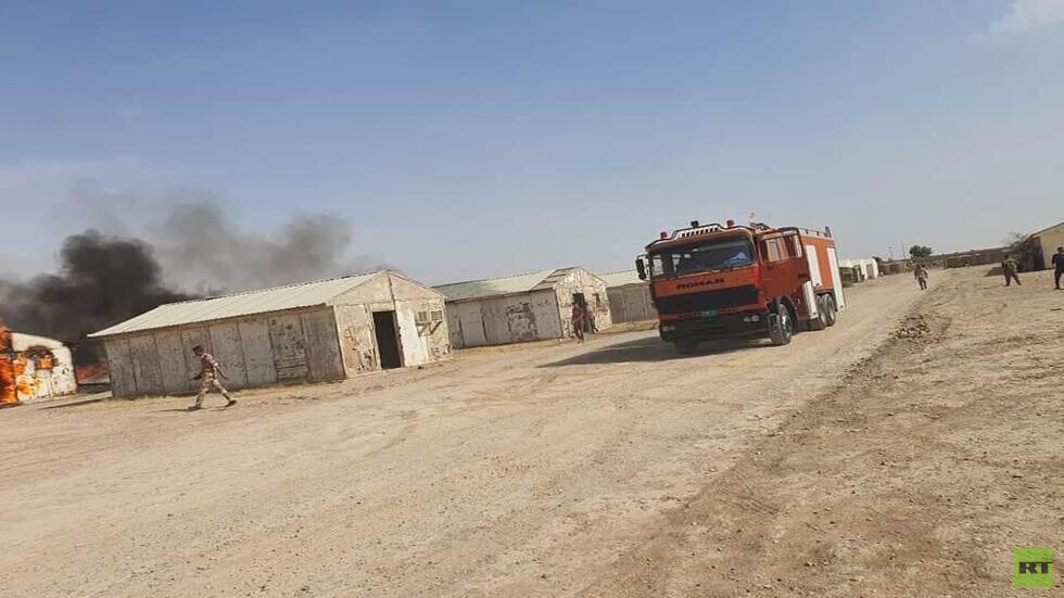 بالصور.. استهداف معسكر عراقي بأربعة صواريخ "كاتيوشا"