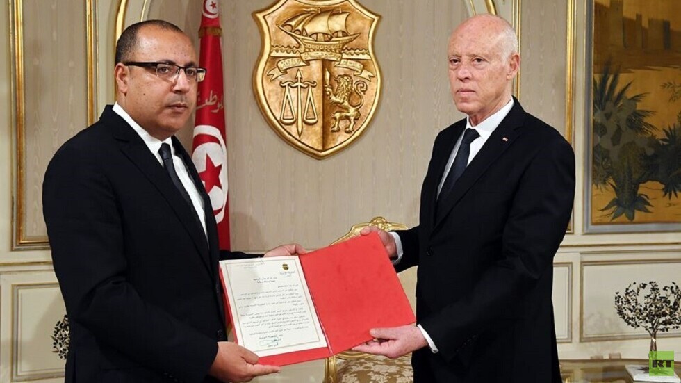 رئيس وزراء تونس المكلف.. اختيار خارج ترشيحات الأحزاب