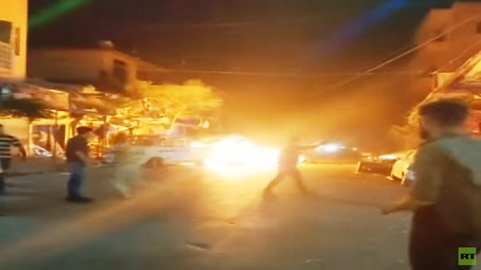 سوريا.. قتلى وجرحى بانفجار دراجة مفخخة في إدلب (فيديو)