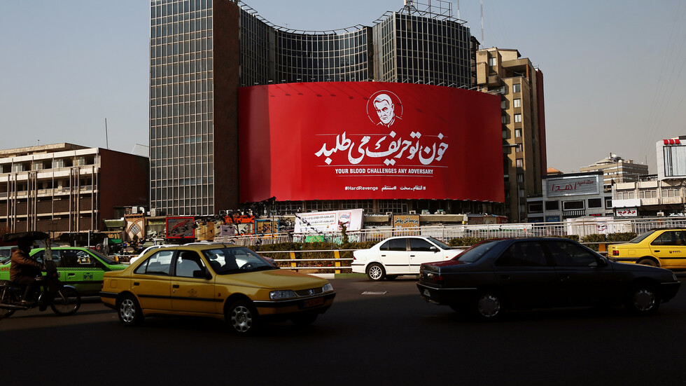 زلزال بقوة 4.8 على مقياس ريختر يضرب محافظة كرمان جنوبي إيران