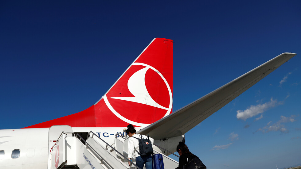 موعد استئناف الرحلات الجوية بين اسطنبول وسان بطرسبورغ الروسية