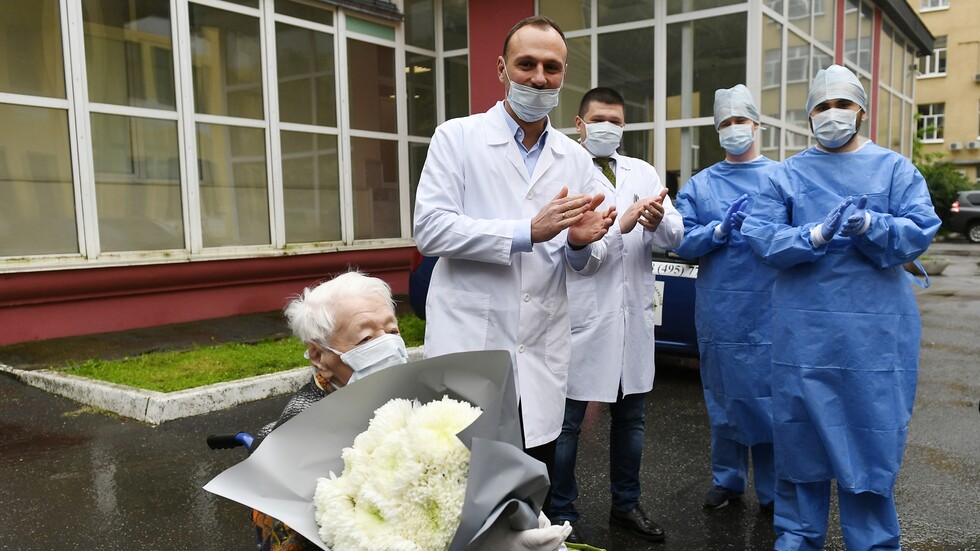 روسيا.. نسبة تعافي المصابين بالفيروس التاجي تتجاوز 75٪